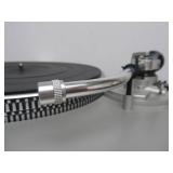 Working TECHNICS Model SL-D2 Direct Drive Turntable