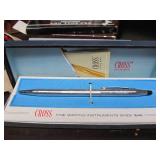 Excellent HUGE Estate Lot Vintage Pens