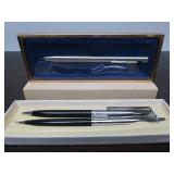 Excellent HUGE Estate Lot Vintage Pens