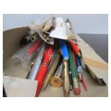 Excellent HUGE Estate Lot Vintage Pens