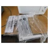 GE 5,000 BTU 115V Window Air Conditioner Cools 150 Sq. Ft. in White