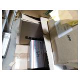 Pallet of New Dollar General Shelf Pulls & Unclaimed Auction Items