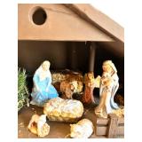 Vintage 17-Piece Nativity Set with Illuminated Stable