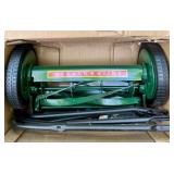 Smith & Hawken Manual Push Reel Lawnmower with Grass Catcher