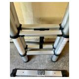 Telescopic Aluminum Ladder