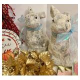 Autumn and Winter Holiday Decoration Set with Wreath, Napkins, and Ornaments