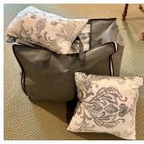 Modern Southern Home King Comforter Set with Decorative Pillows