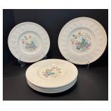 Vintage Wedgwood Wellesley Dinnerware Set - 7 Pieces