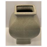 Set of 5 Decorative Glass Serving Plates with Floral Design by David Allen and Ceramic Vase