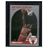 Michael Jordan    1990 Hoops #65 Chicago Bulls Basketball Card