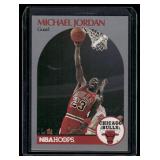 Michael Jordan  1990 Hoops #65 Chicago Bulls Basketball Card