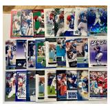 (25) Peyton Manning Football Card Lot