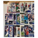(25) Peyton Manning Football Card Lot
