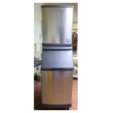 Manitowoc Ice Machine and Ice Bin