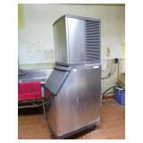 Manitowoc Ice Machine and Ice Bin