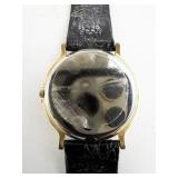 Gloria Vanderbilt & Pulsar Gold Tone Base Metal Quartz Analog  Watches. Does not run