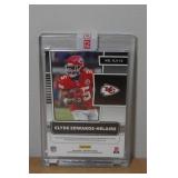 2020 Panini Obsidian Clyde Edwards-Helaire Autographed Jersey Football Card