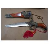 Dorado Pistol Shaped Knife with Sheath