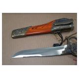 Dorado Pistol Shaped Knife with Sheath