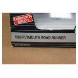 Ertl American Muscle 1969 Plymouth Road Runner 1:18 Scale Collector Edition Die-Cast
