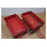 Ertl International Farmall Tractor and Wagons 1:16 Scale Replica