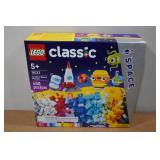 Lego Classic Creative Space Planets 450 Piece Building Set