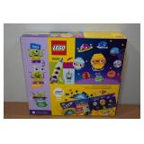 Lego Classic Creative Space Planets 450 Piece Building Set