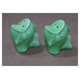 Vintage Green Fish Salt & Pepper Shaker Set