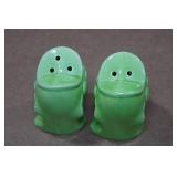 Vintage Green Fish Salt & Pepper Shaker Set