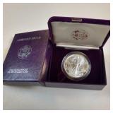 AMERICAN EAGLE 1 0Z SILVER PROOF  IN CASE  EXCELLENT CONDTION