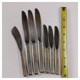 7 PIECE COLLECTION OF STERLING SILVER KNIVES:: BLADES ARE STAINLESS SILVER  :: HANDLES HAVE APPROX 1OZ SILVER IN EACH :: TOTAL WEIGHT OF 350 GRAMS