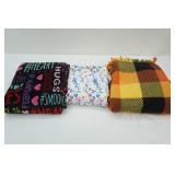 Fleece Blanket Lot (3ct)