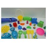 Beach Toy Lot