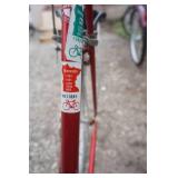 Vintage Schwinn Varsity Road Bike 27"