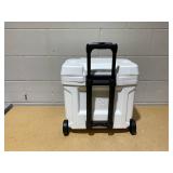 Igloo Latitude 30qt Roller Marine Cooler