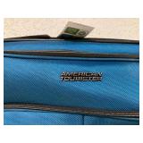 American Tourister Phenom 28 Inch Softside Large Checked Spinner Suitcase
