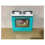 Little Tikes Retro 50s Inspired Oven Realistic Pretend Play Kitchen Appliance