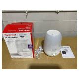 Honeywell Ultrasonic Egg Humidifier HUL545W: Cool Mist, Aromatherapy, No Filter, 36-Hour Run, 300-500 sq. ft