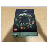 LEGO Icons Wreath-Making Kit and Holiday Garland 10340