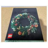 LEGO Icons Wreath-Making Kit and Holiday Garland 10340