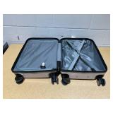 Skyline Hardside 20 Inch Carry On Spinner Suitcase