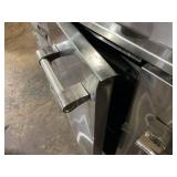 Kirkland Signature Stone Island 7-Burner Gas Grill