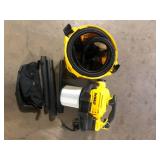 DEWALT 9 Gal. 5-Peak HP Wet/Dry Vac with Detachable Blower, Filters, and Accessories Customer Returns See Pictures