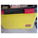 Hygen Bucket, Case