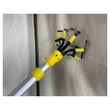 Mr. Longarm Telescoping Light Bulb Changer