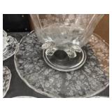 Antique Cambridge Glass Chantilly Lace Set with 16 pieces including Lid