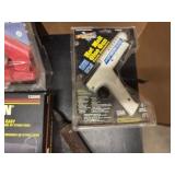 Heat Guns, Glue Guns, Soldering Tool, some Vintage