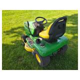 John Deere LX255 Lawn Tractor