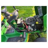 John Deere LX255 Lawn Tractor