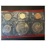 1974 and 1976 Bicentennial US Mint Sets in Original Mint Packages:  25 Total Uncirculated Coins